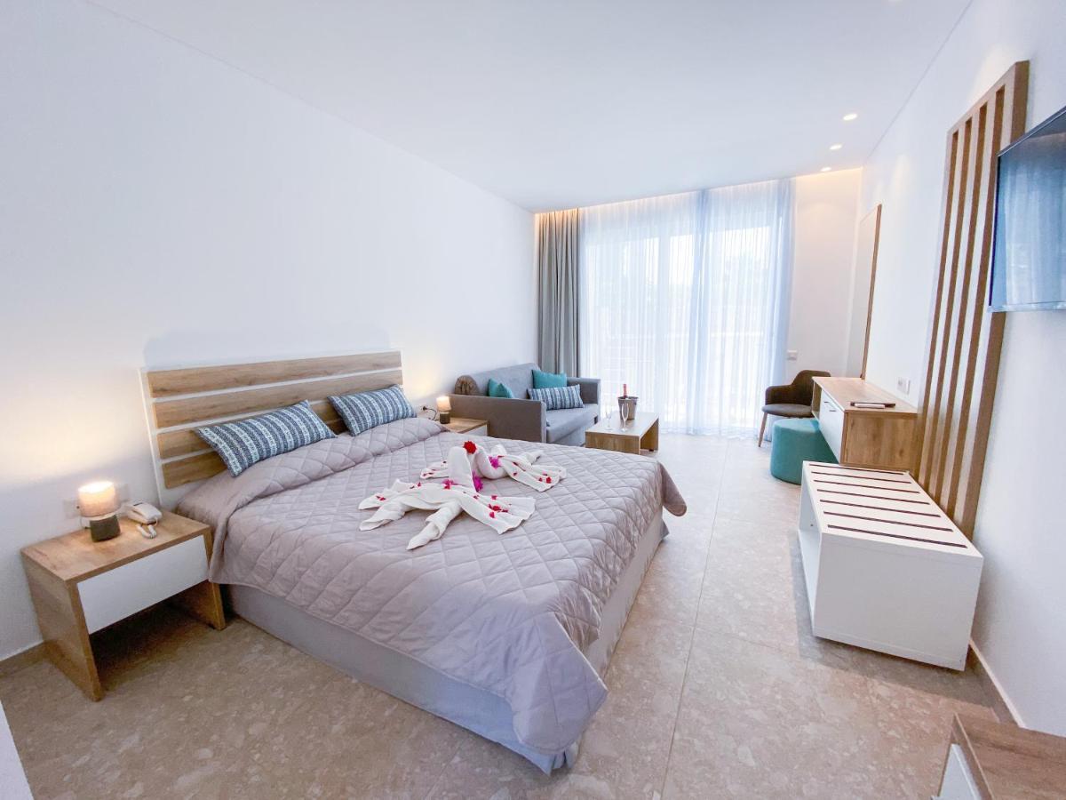 Junior Suite Sharing Pool