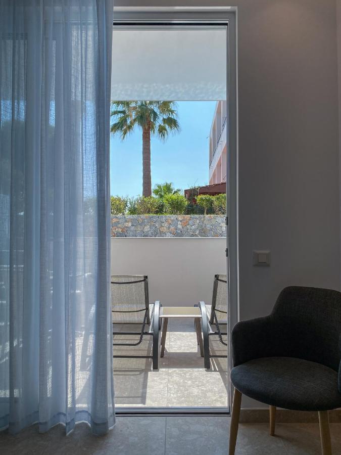 Junior Suite Sharing Pool