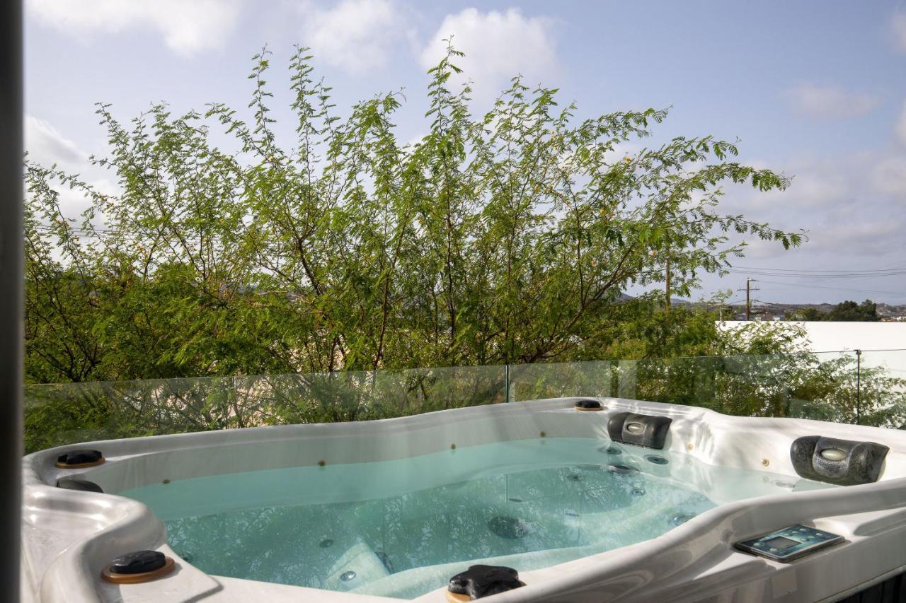 Executive Suite met Bubbelbad Buiten