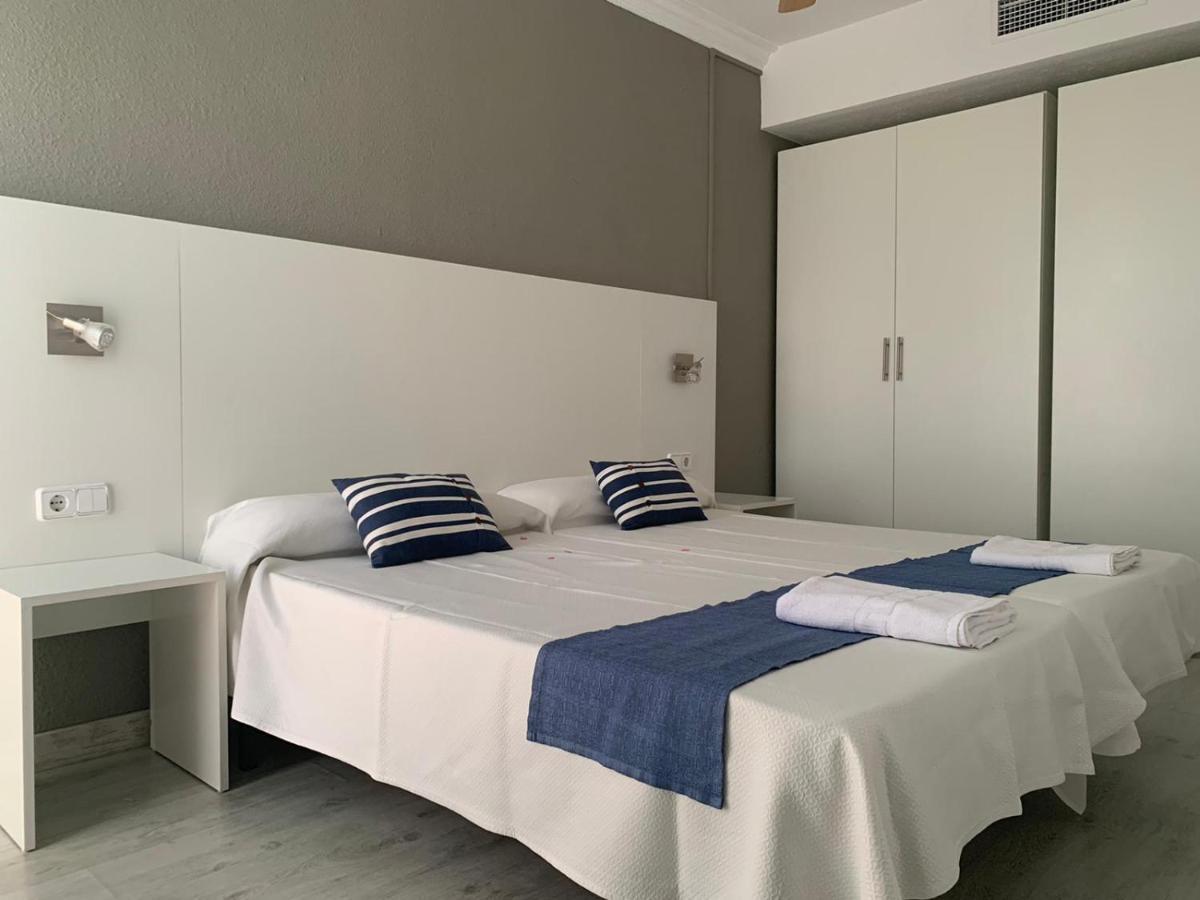 Suite con vistas al puerto y balcón