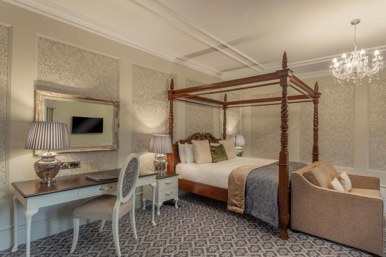 Castle Suite