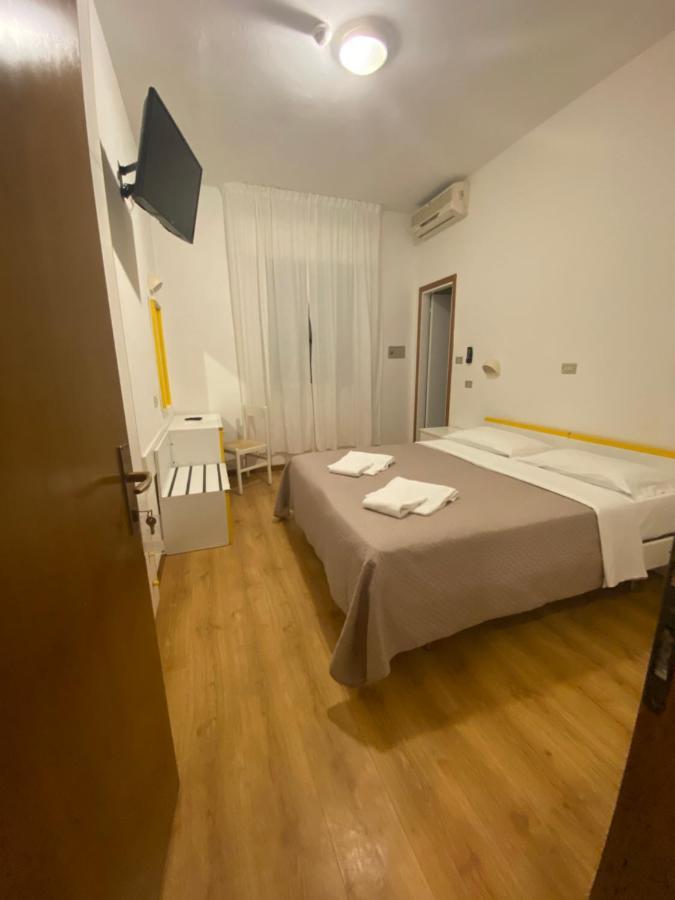 Economy Doppel-/Zweibettzimmer
