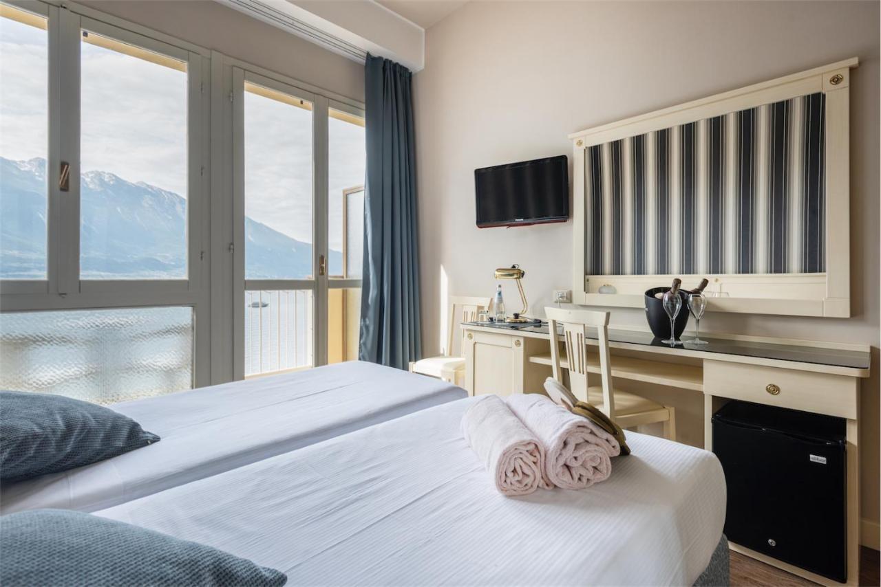 Camera Comfort con Vista Lago