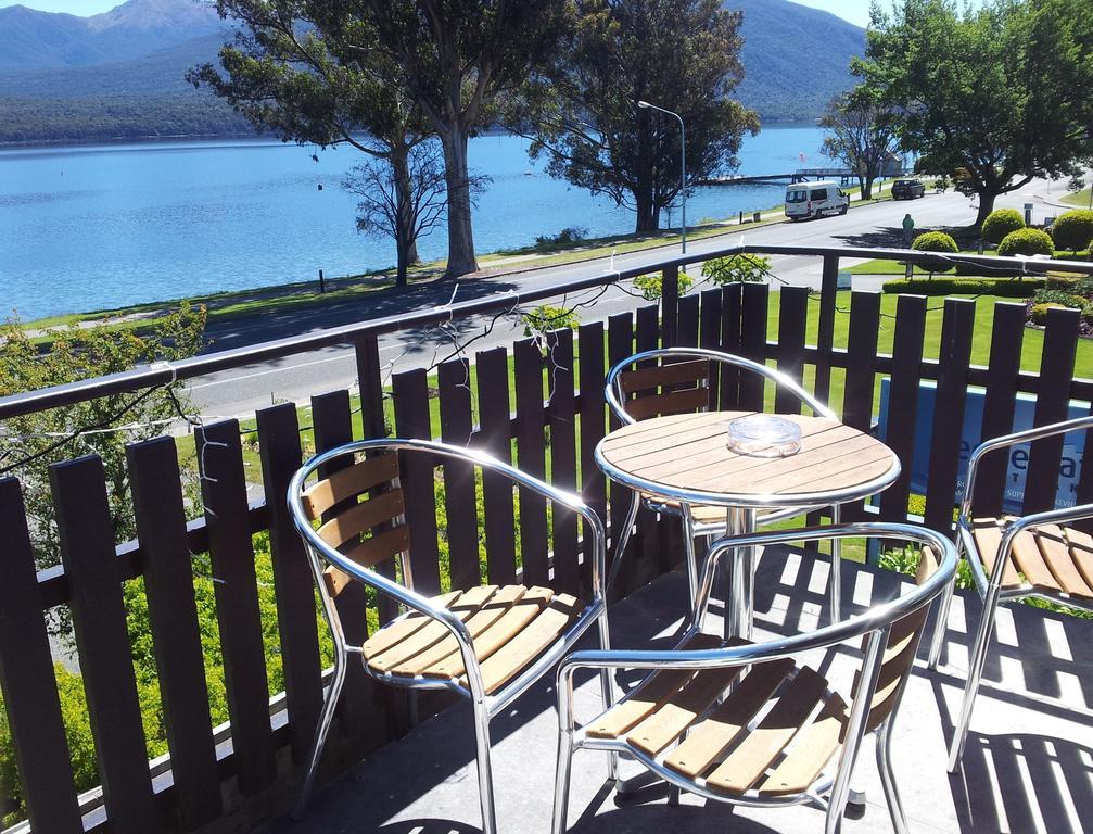 King or Twin Lake View One Bedroom unit