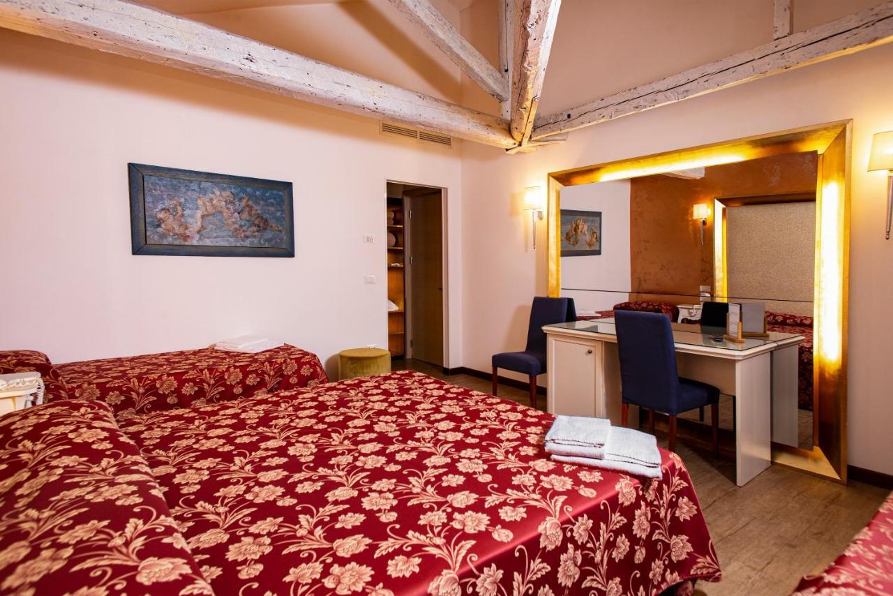 Chambre Quadruple Deluxe