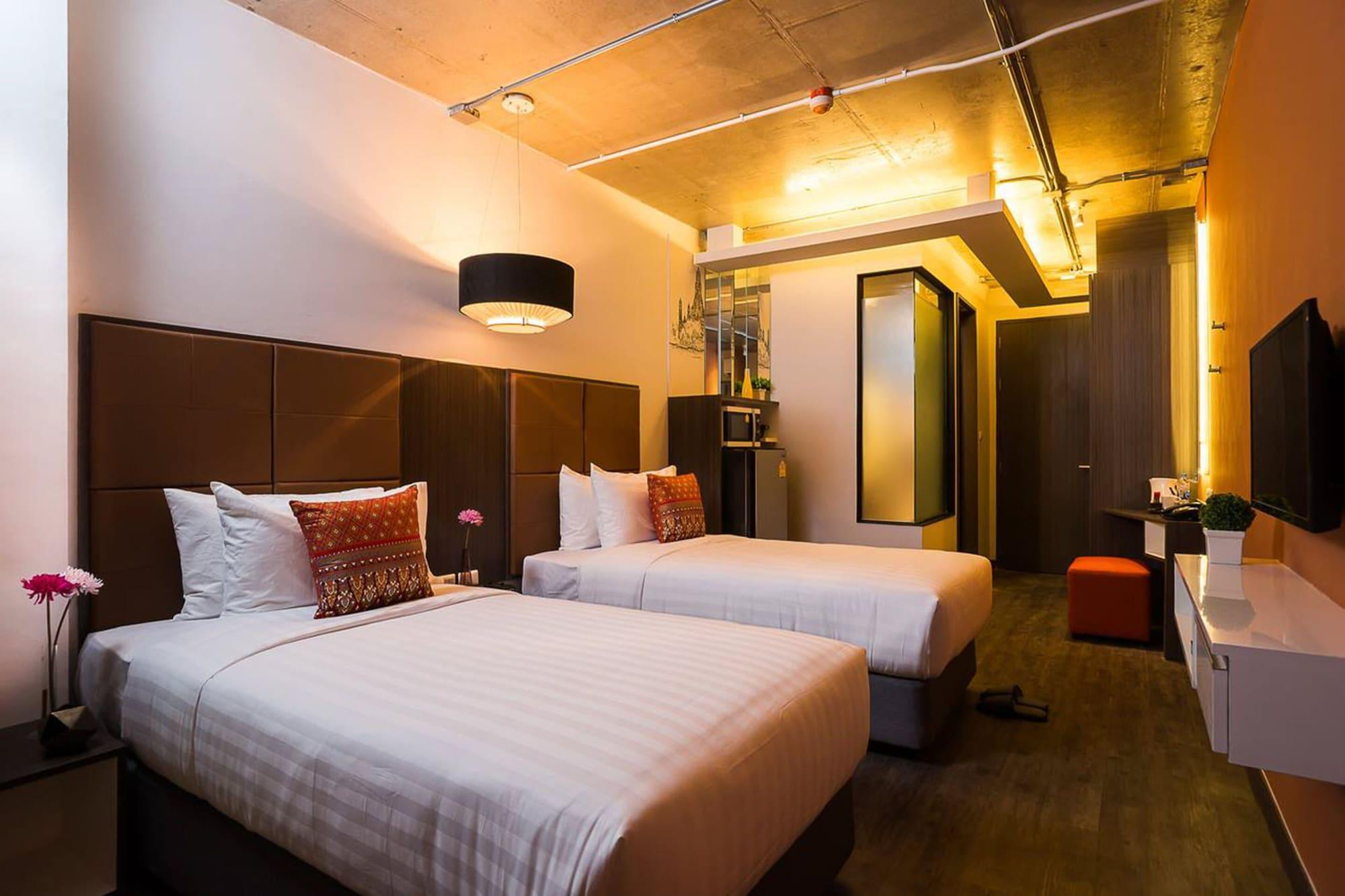 Standard Twin Room