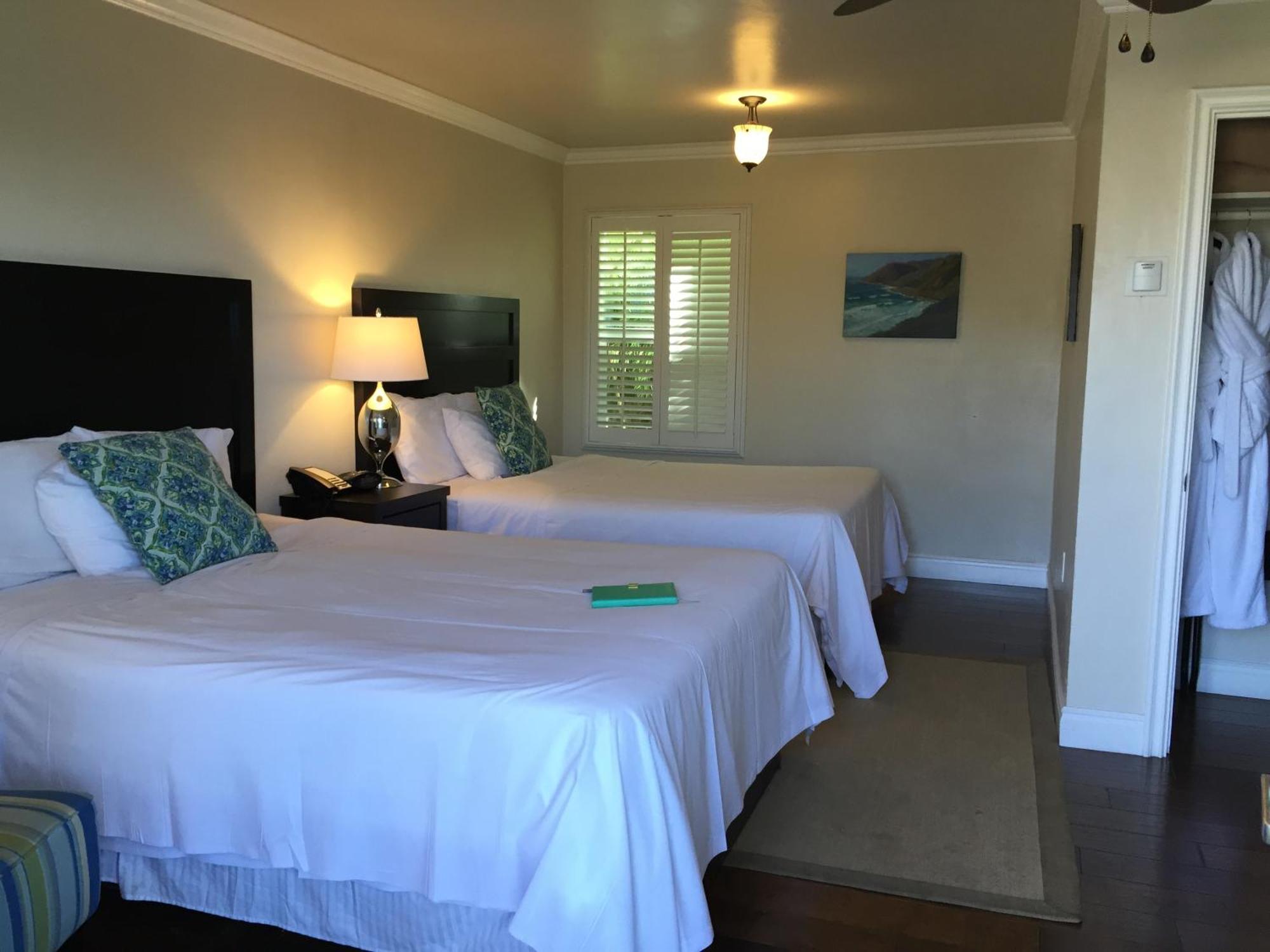 Deluxe Queen Room Two Queen Beds