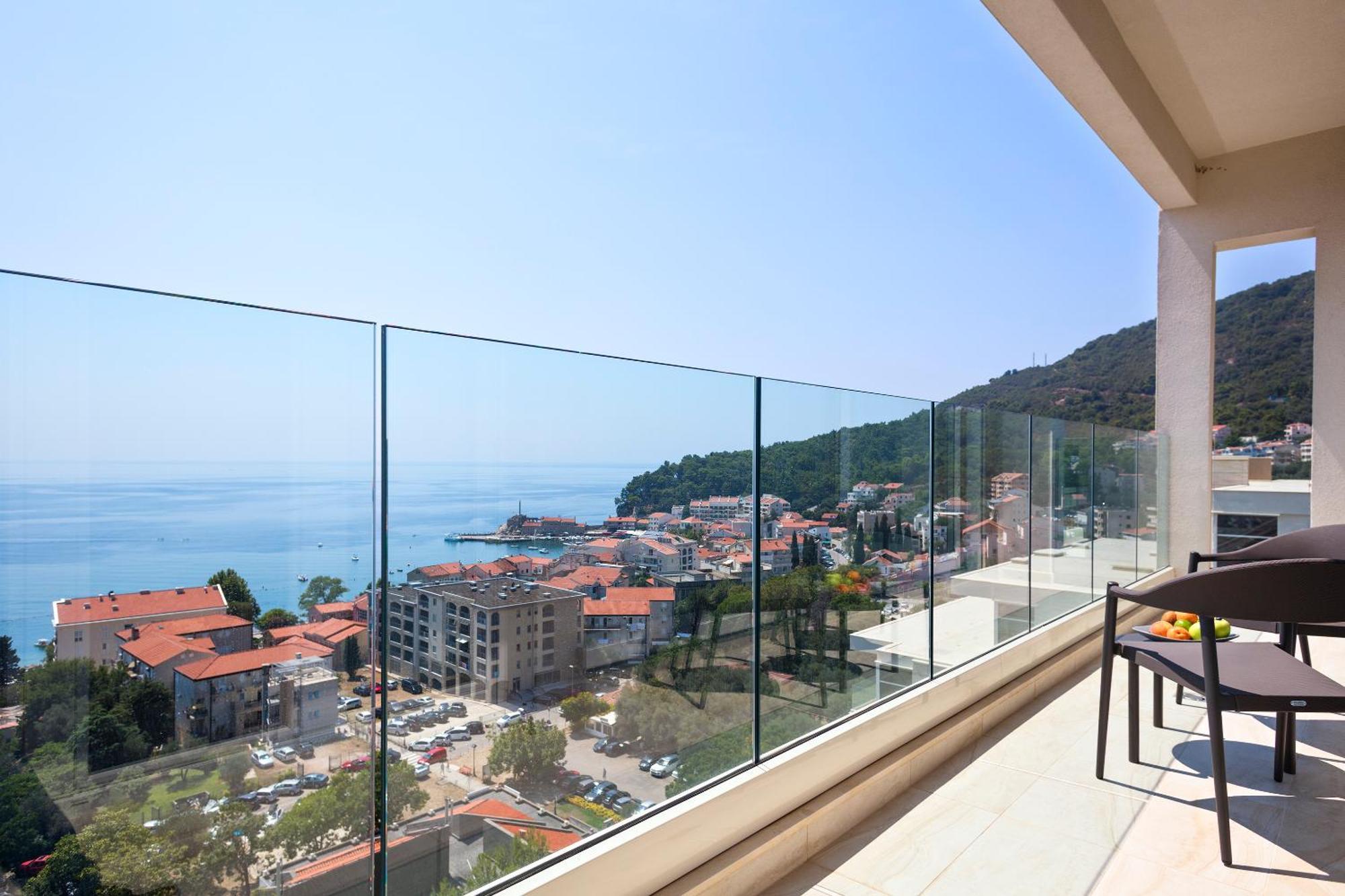 Premium Sea View Room