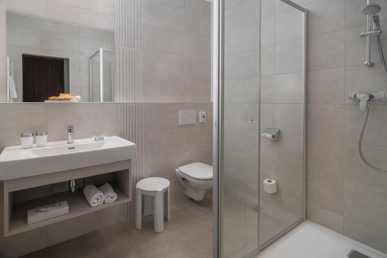 Standard Plus Double Room,1687448100:JPEG