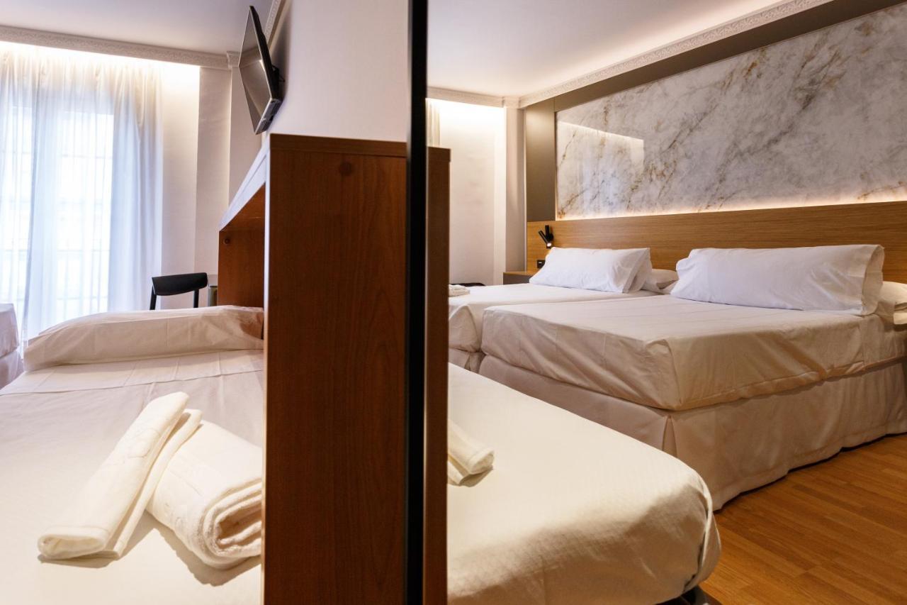 Dreibettzimmer