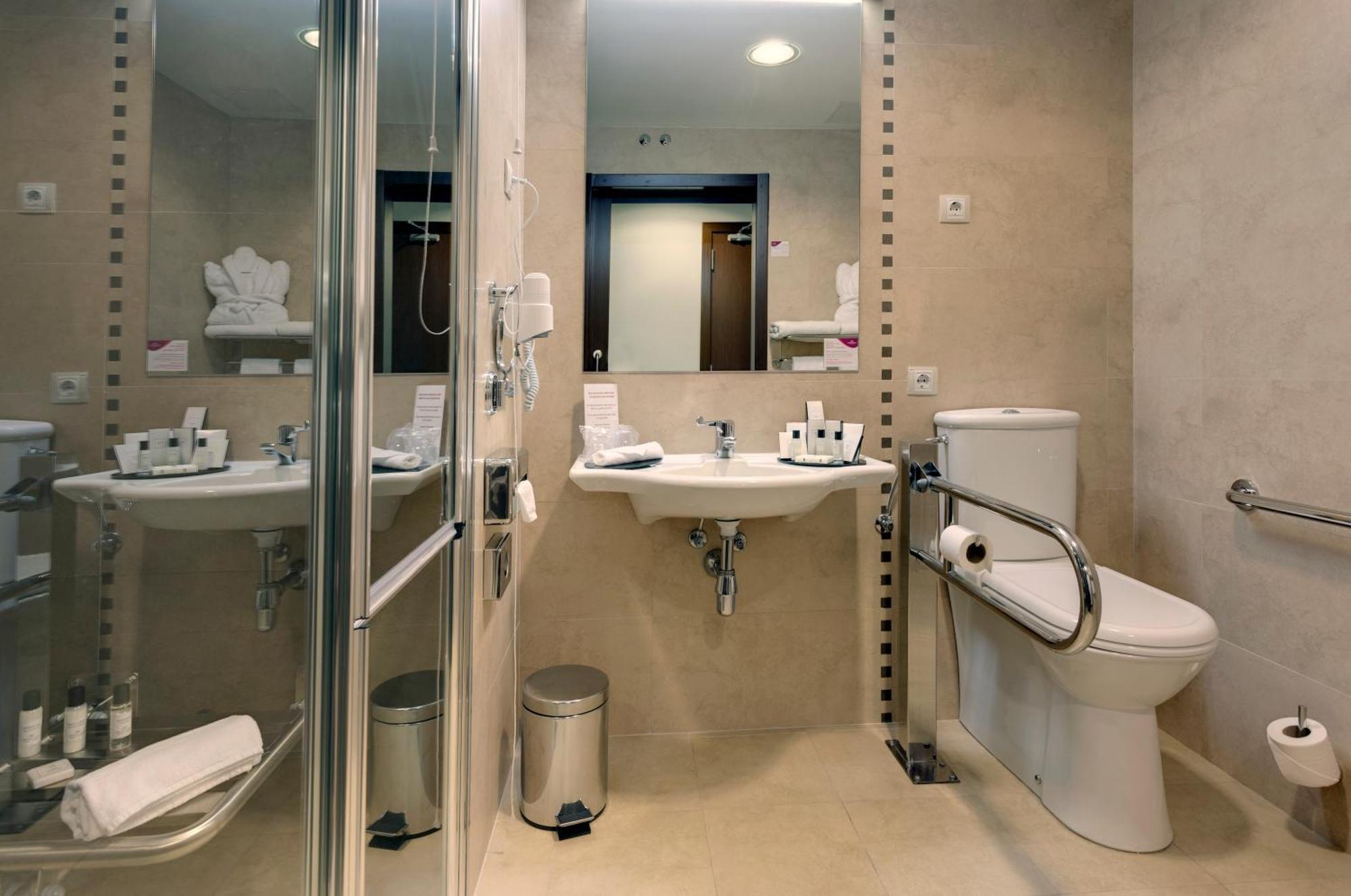 Quarto King Standard - Acessível a Pessoas com Mobilidade Condicionada