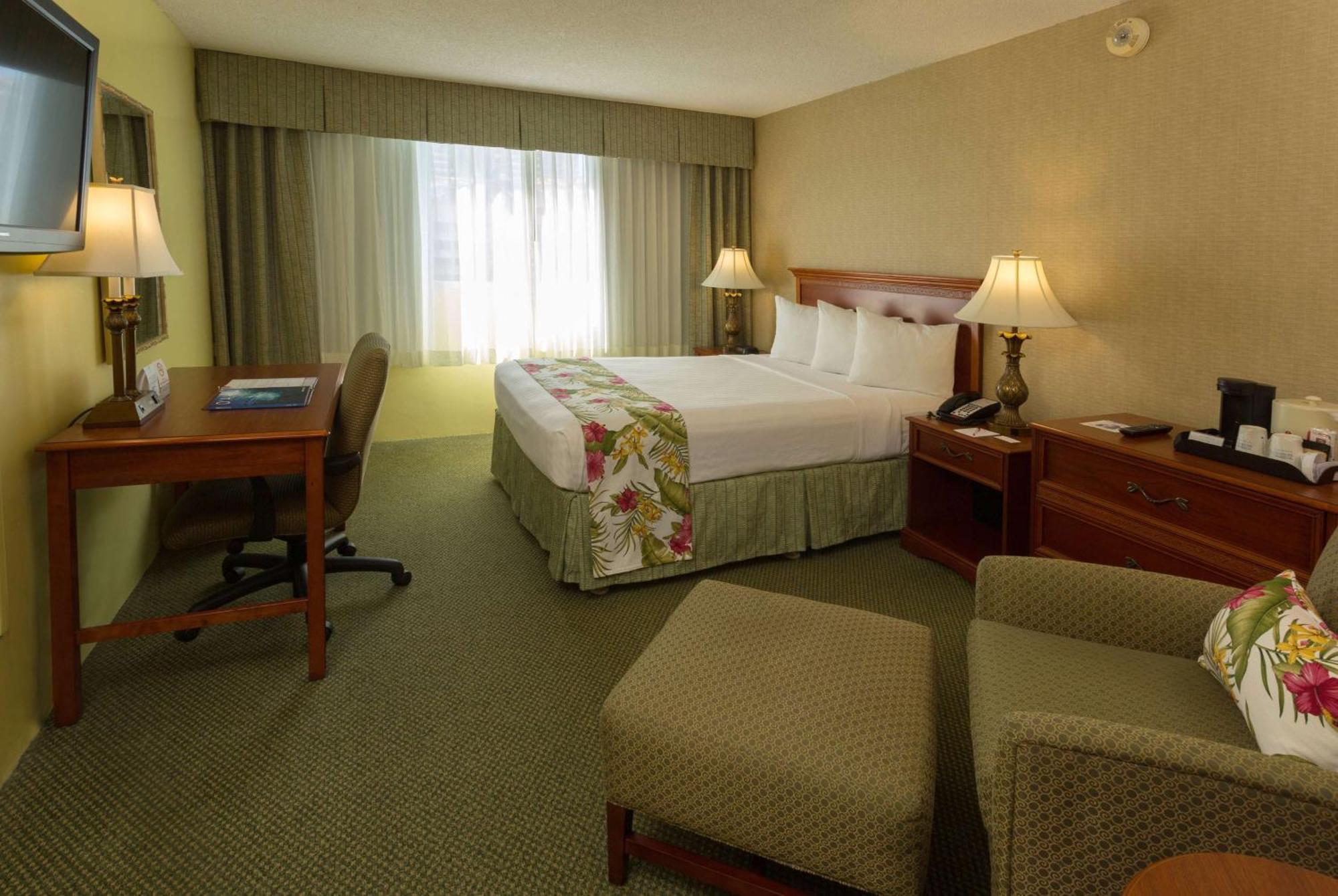 Queen Room a Queen Bed Non-Smoking