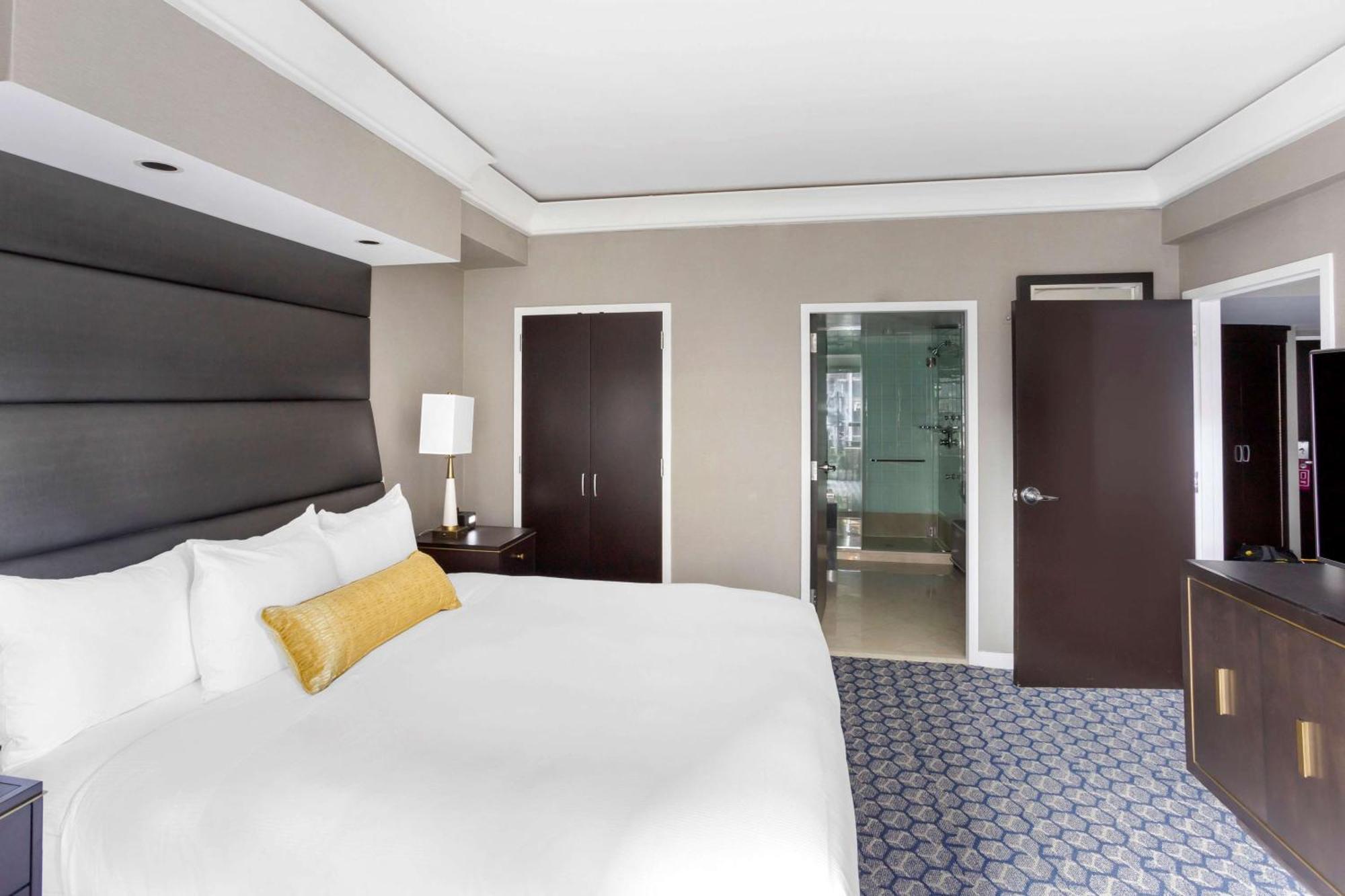 Suite mit 1 Schlafzimmer mit Kingsize-Bett mit Schlafsofa