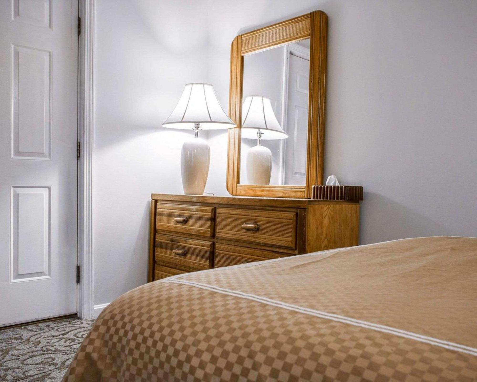 Double Room,1325966317:JPEG