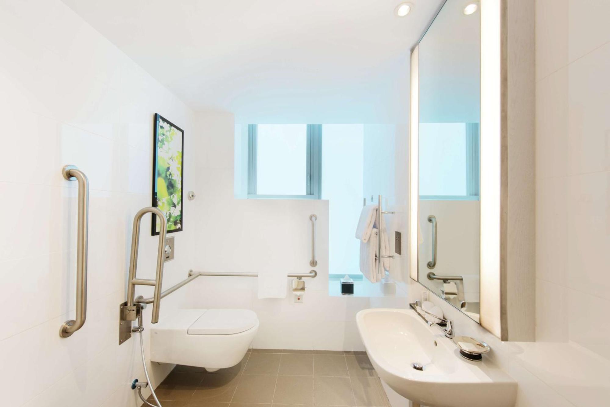 King Room Mobility Accessible