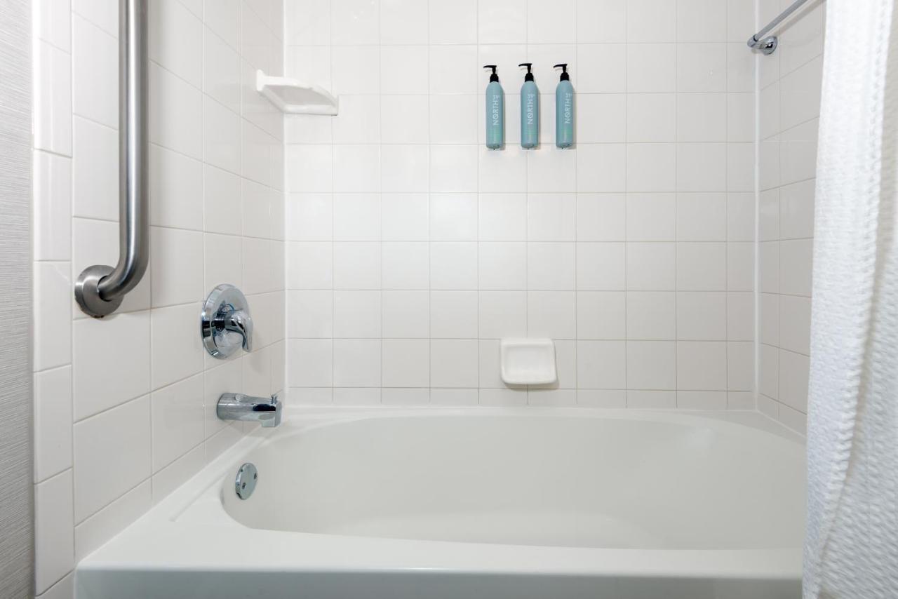 King Room Roll Shower Sofa Bed Mobility Access or Hearing Accessible