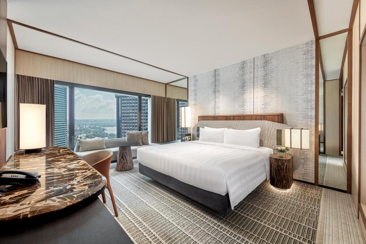 Deluxe Room, City View