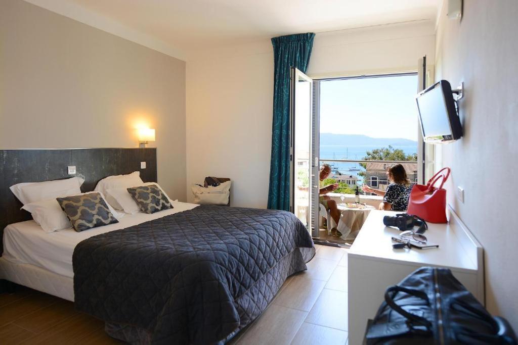 Chambre Double - Vue sur Mer