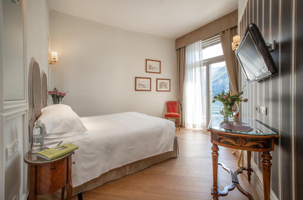 Superior Double or Twin Room Lake View