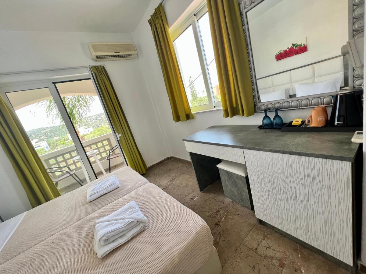Standard Double or Twin Room Balcony