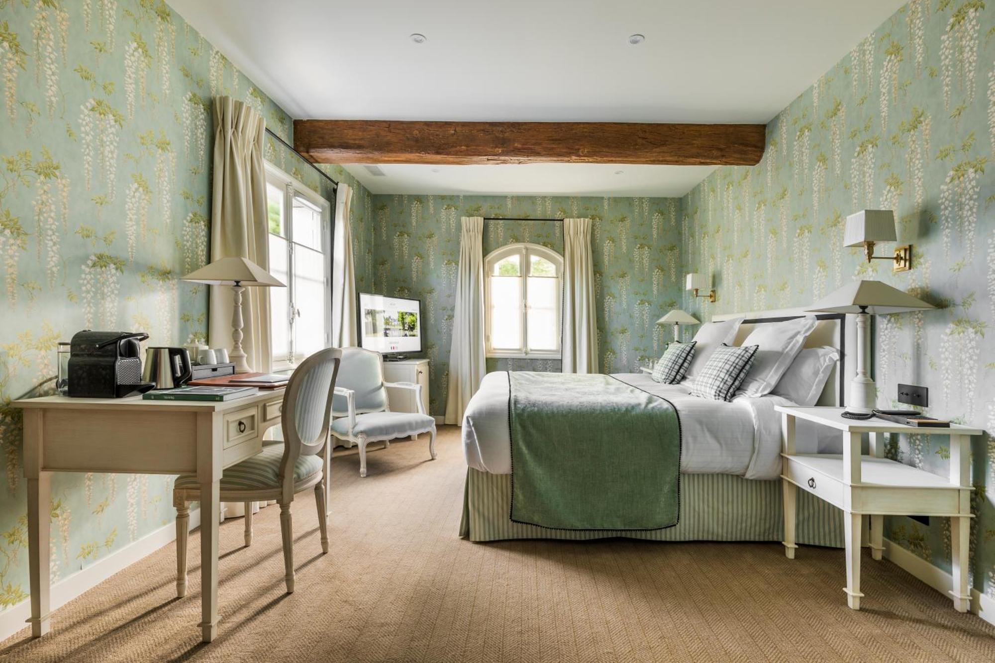 Double Room,1499575753:JPEG