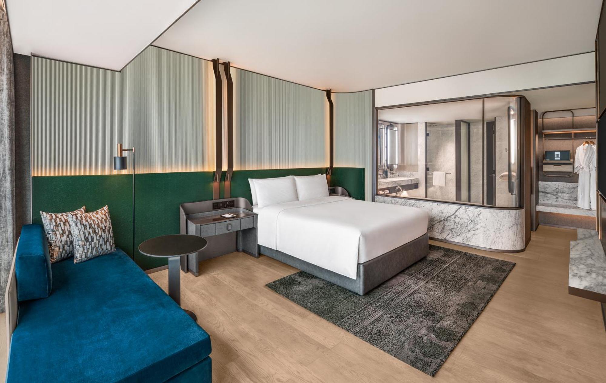 One-Bedroom King Suite with River View