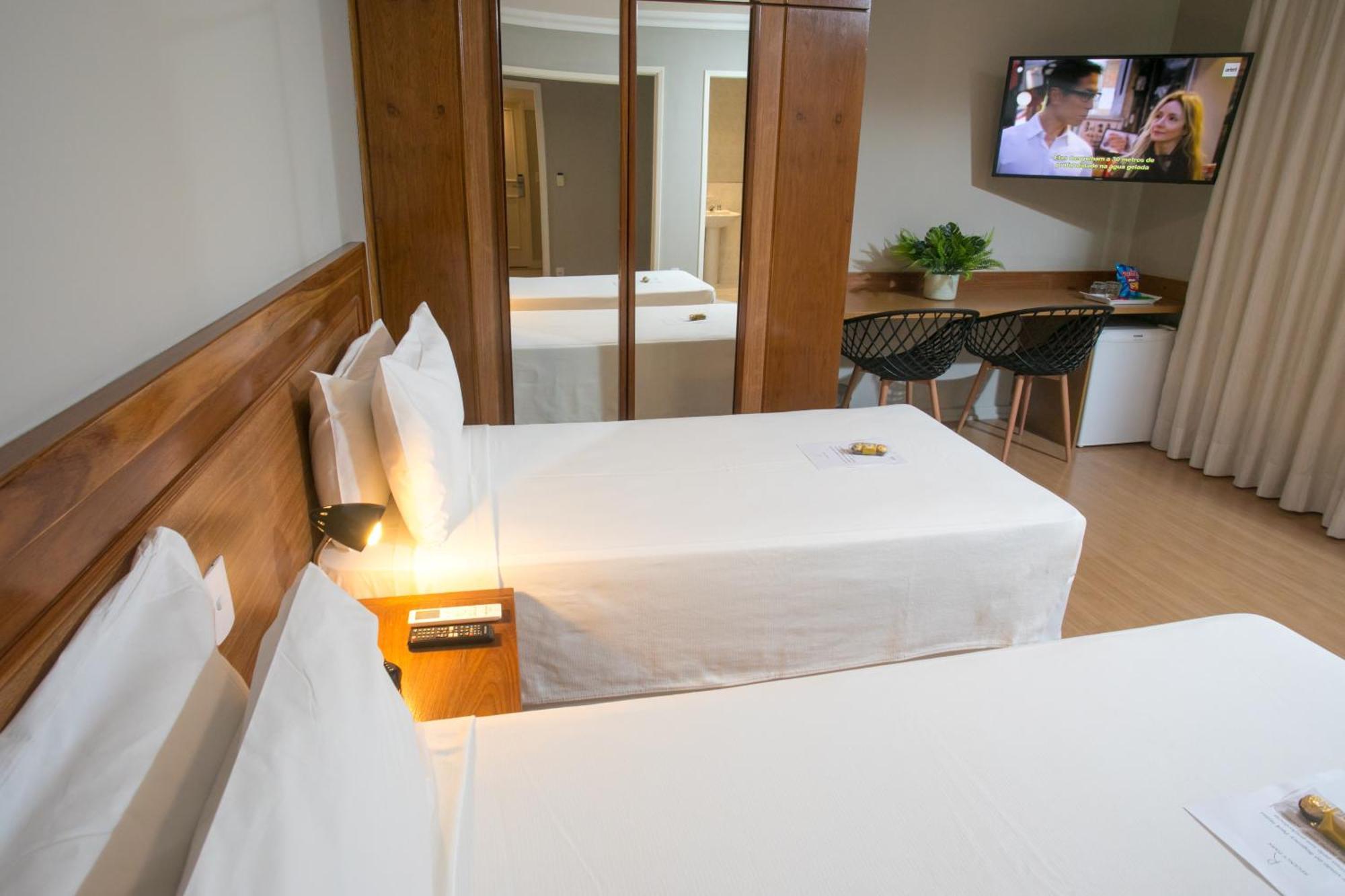 Quarto Triplo Standard