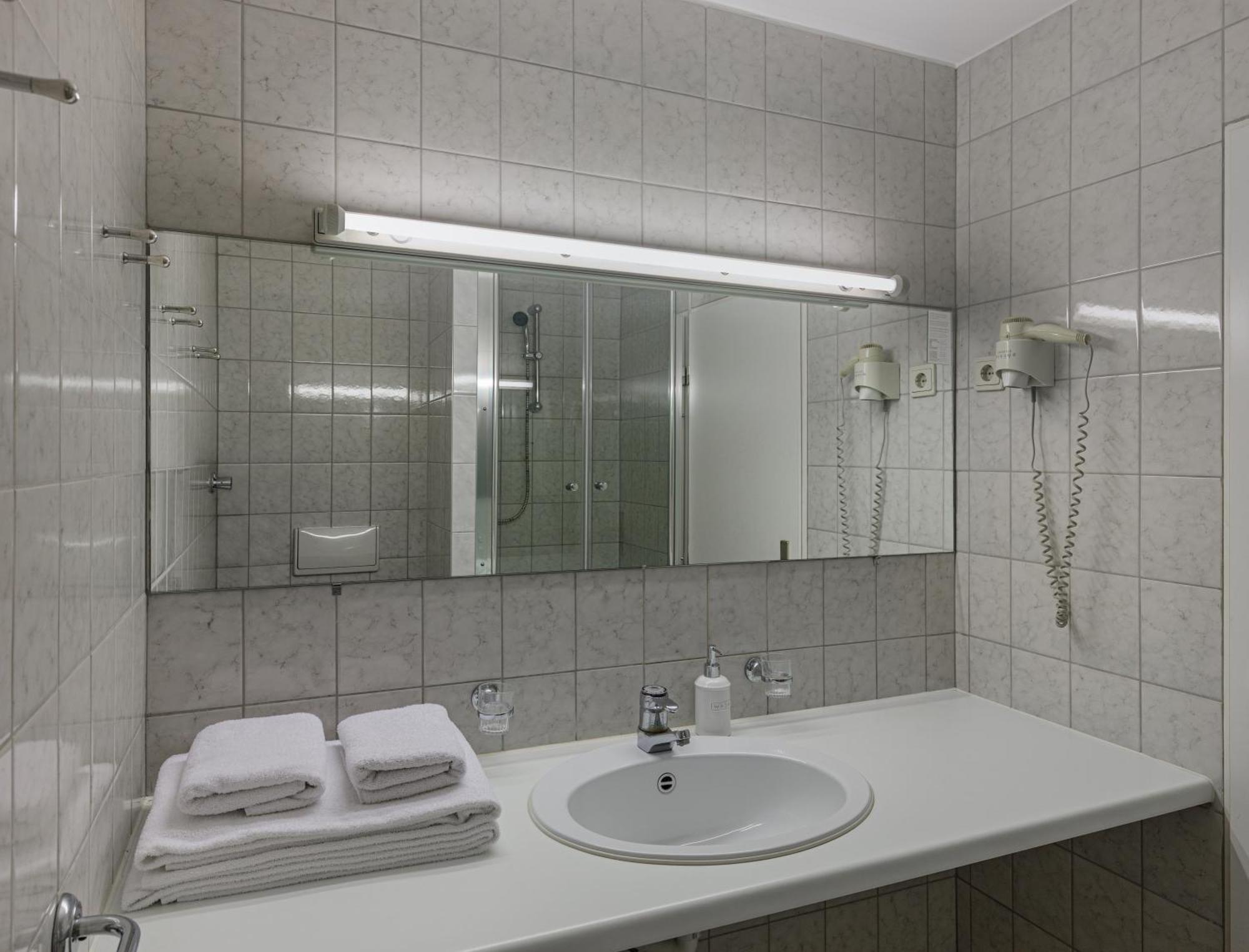 Tweepersoonskamer voor 3 Personen met Extra Bed