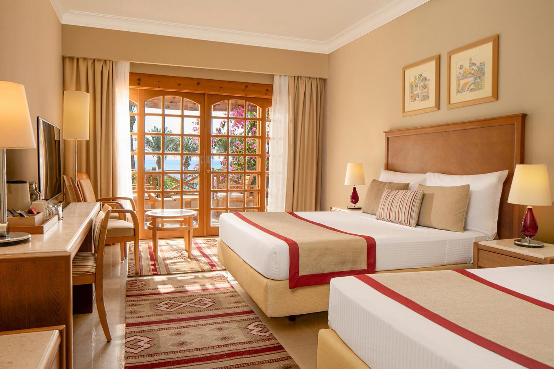 Deluxe Nelson Family Sea View,1592880483:JPEG