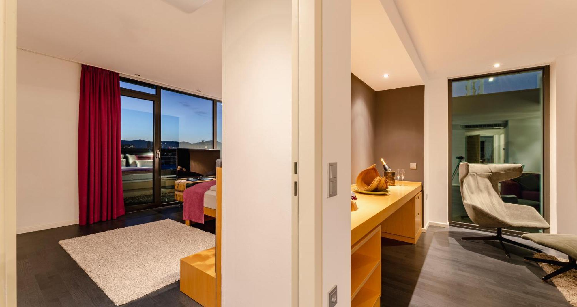 Superior Apartment