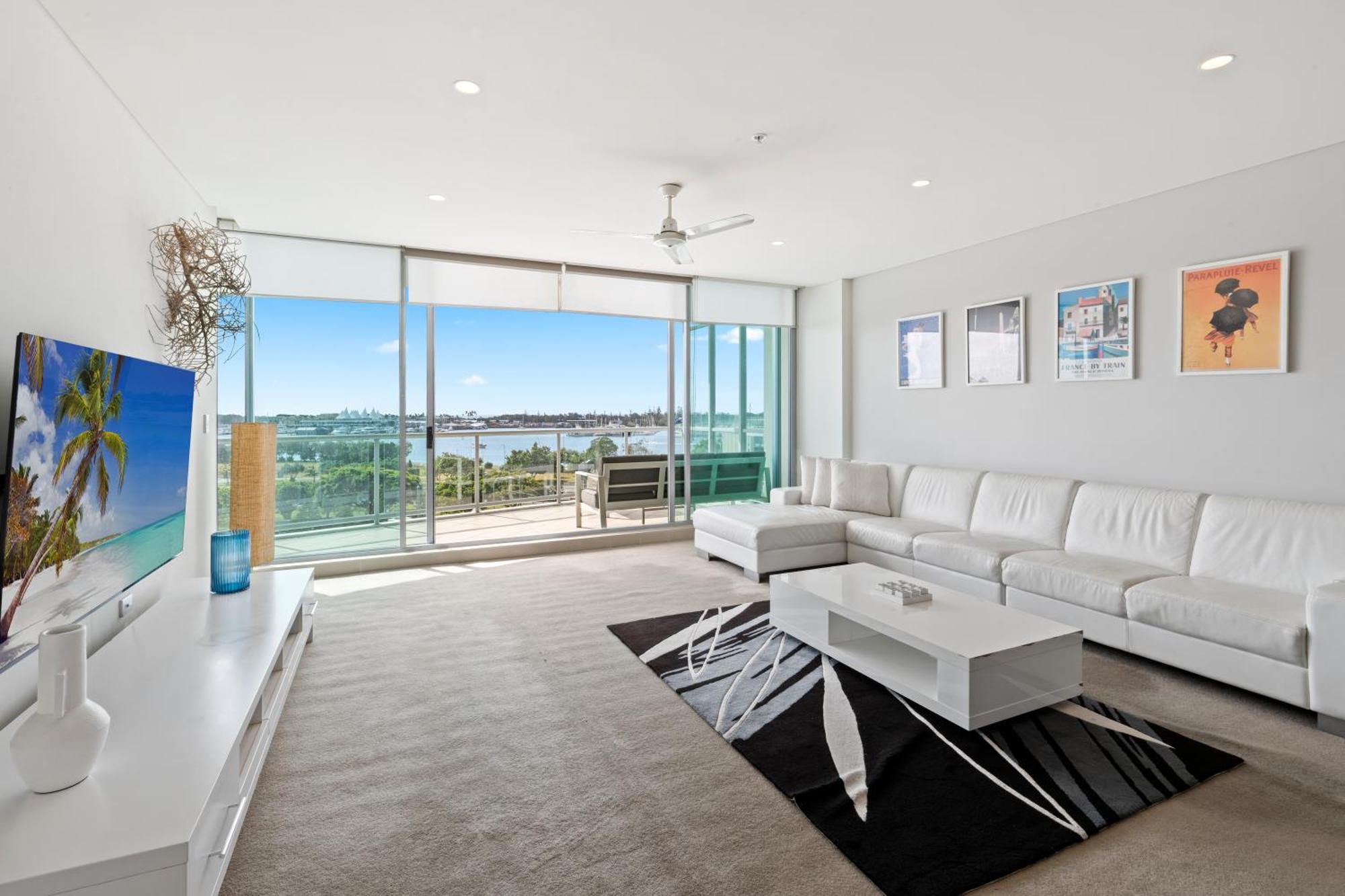 Apartment Sea View