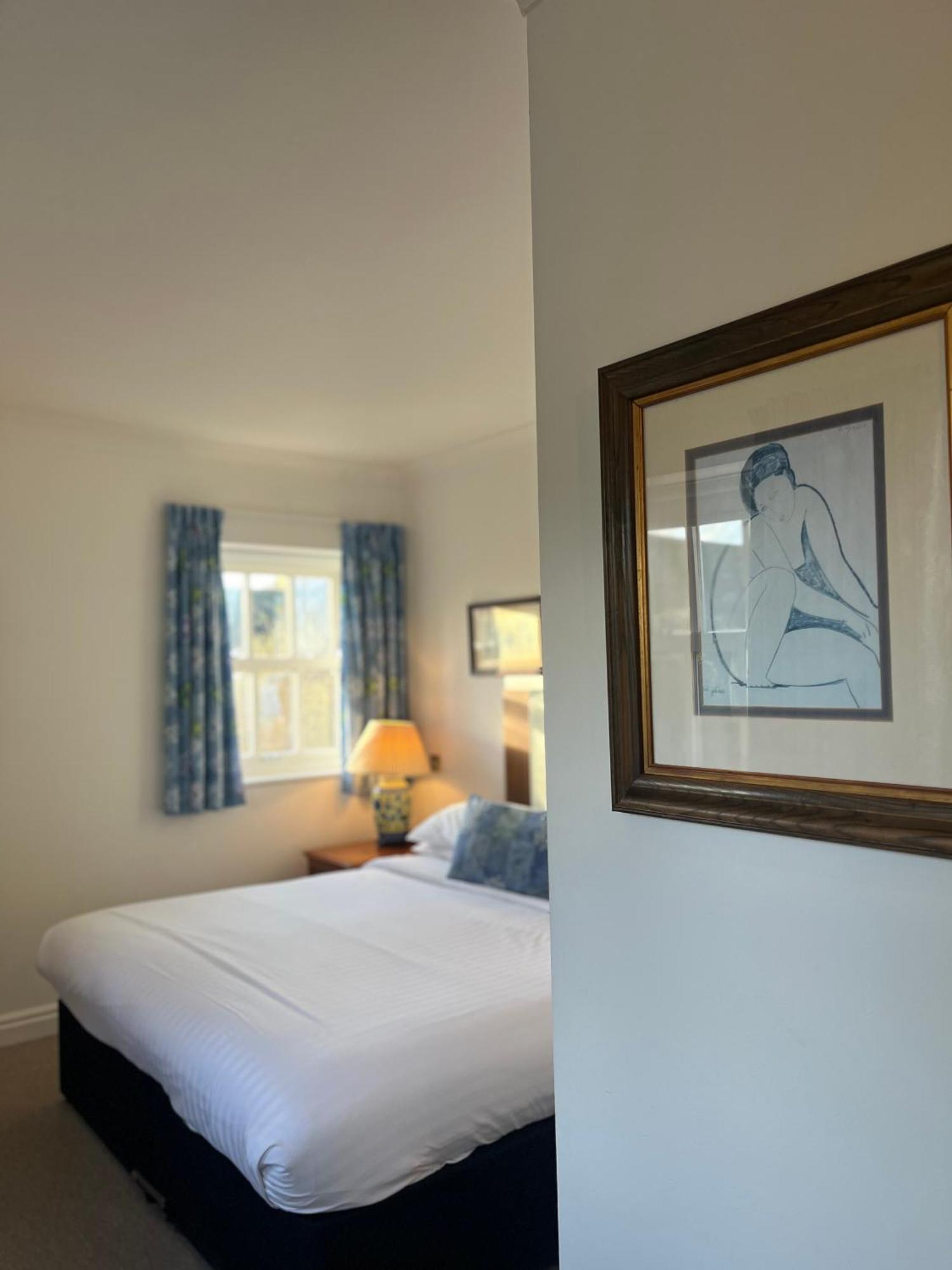 Classic Twin Room