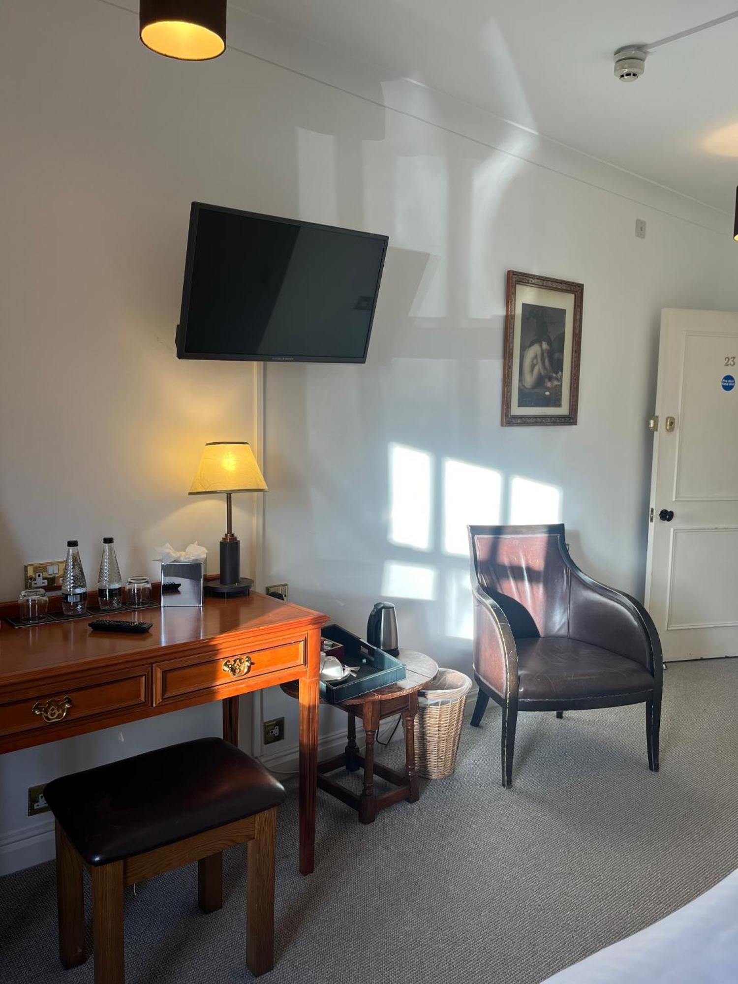 Classic Double Room