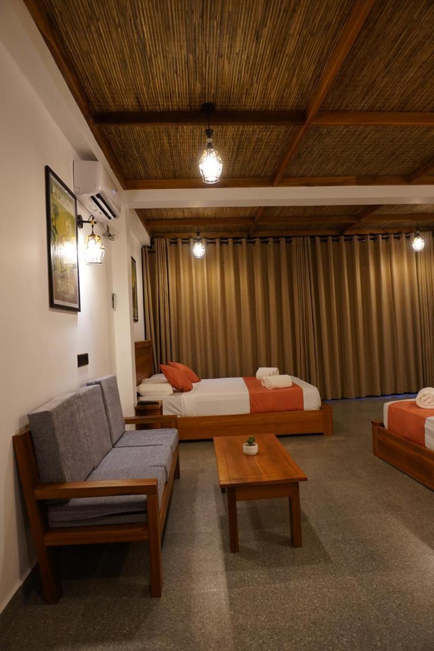 Deluxe Family Suite