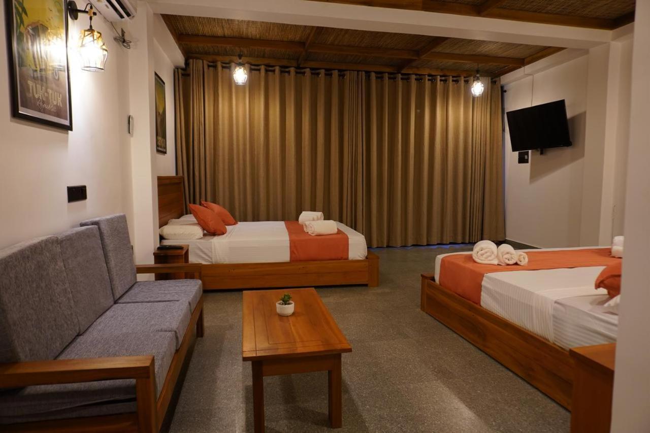 Deluxe Family Suite