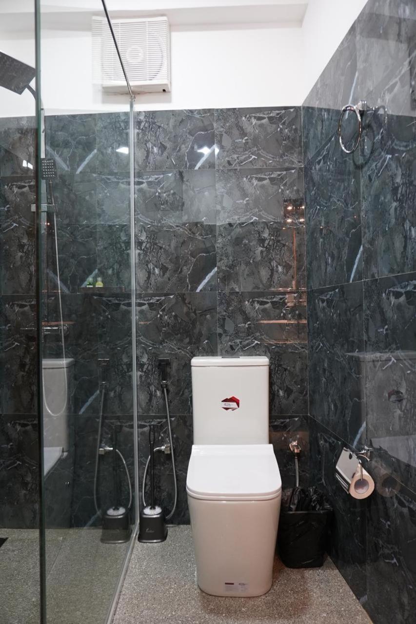 Deluxe Family Suite