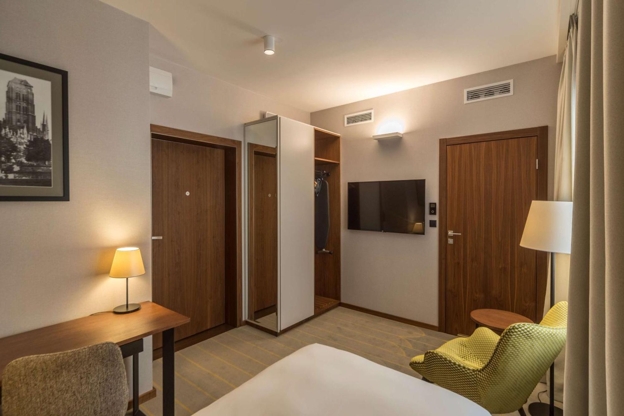 Individual Room