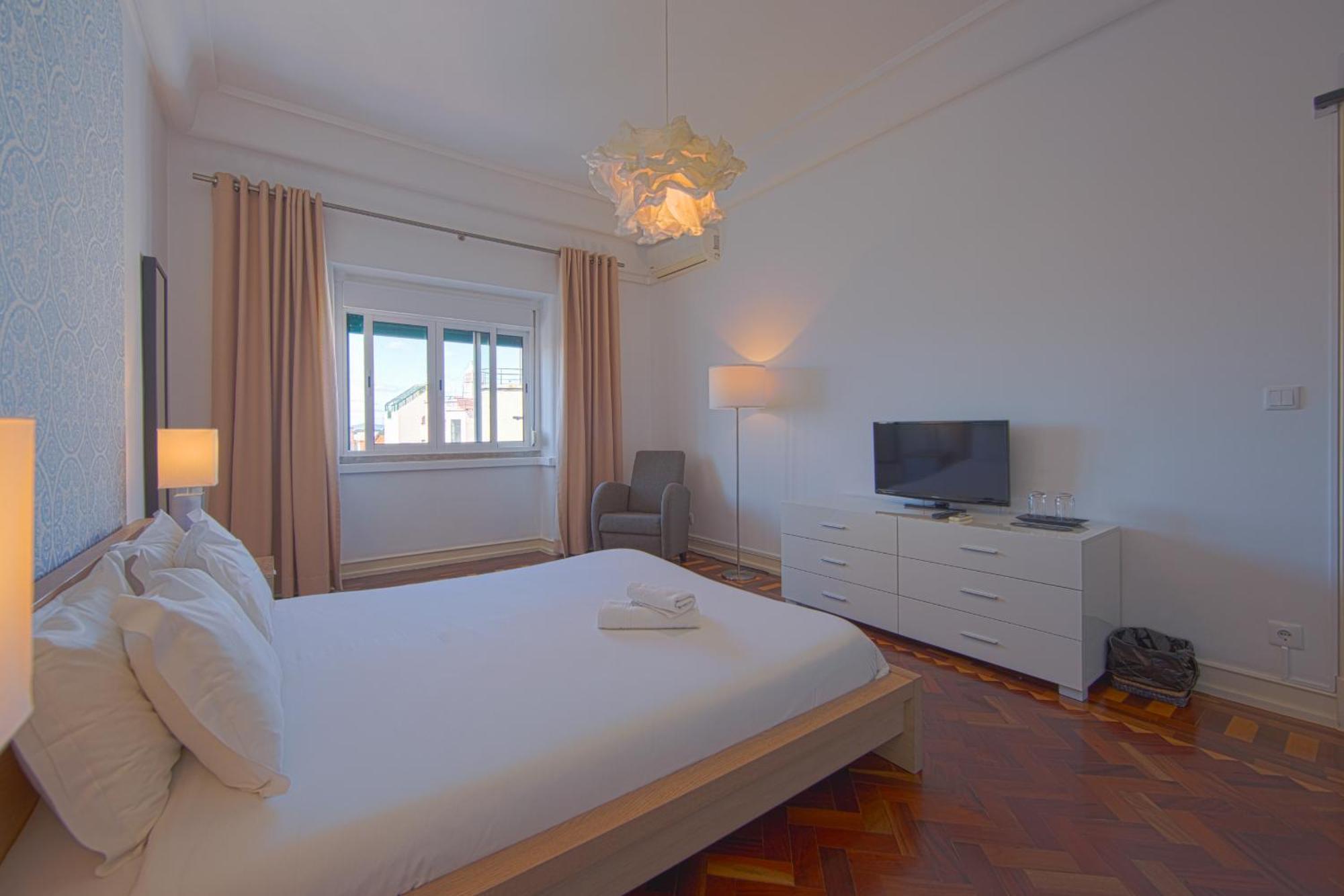 Chambre Double Supérieure avec Salle de Bains Commune