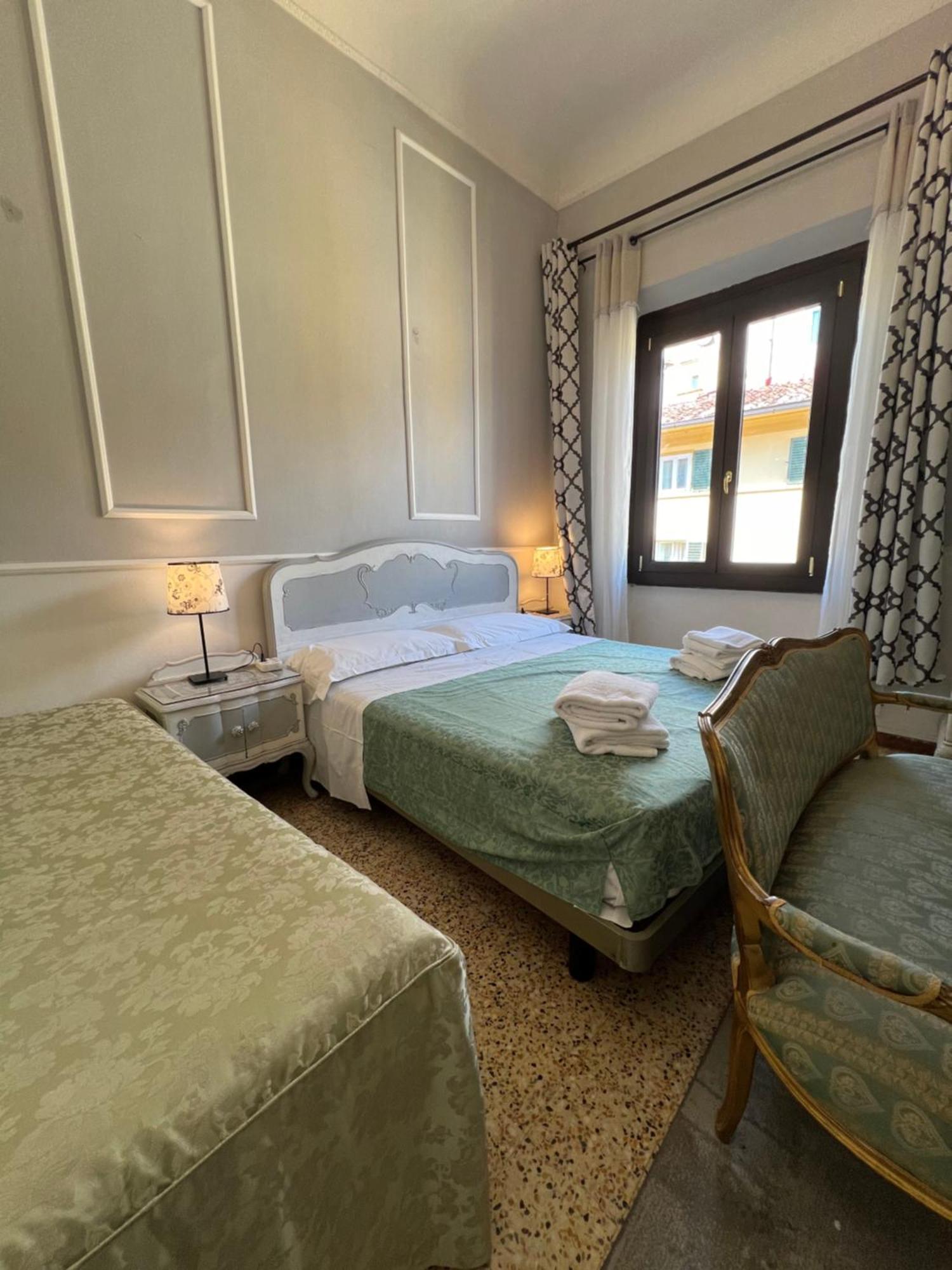 Triple Room with Shared Bathroom