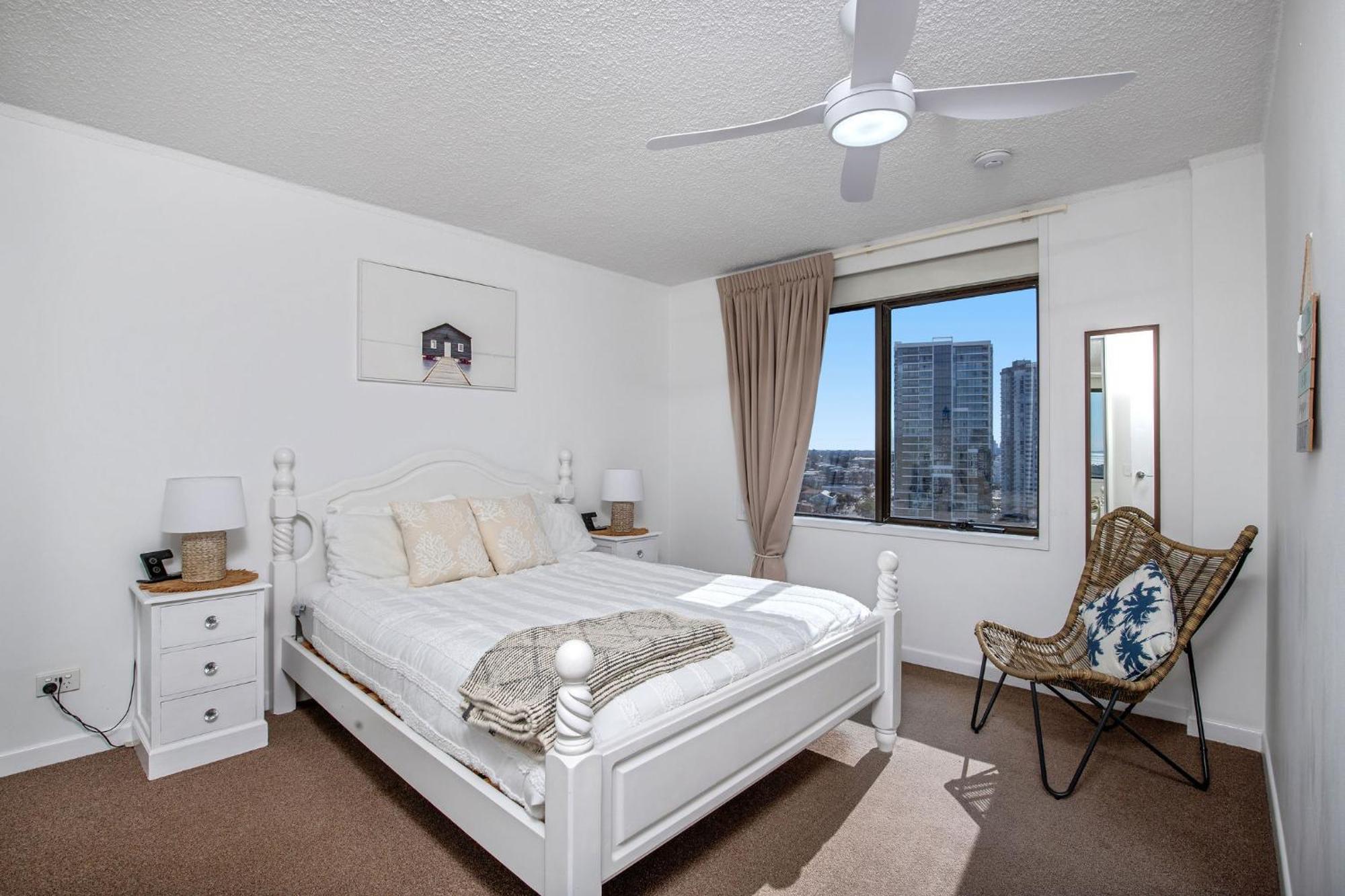 Two-Bedroom Apartment Ocean View