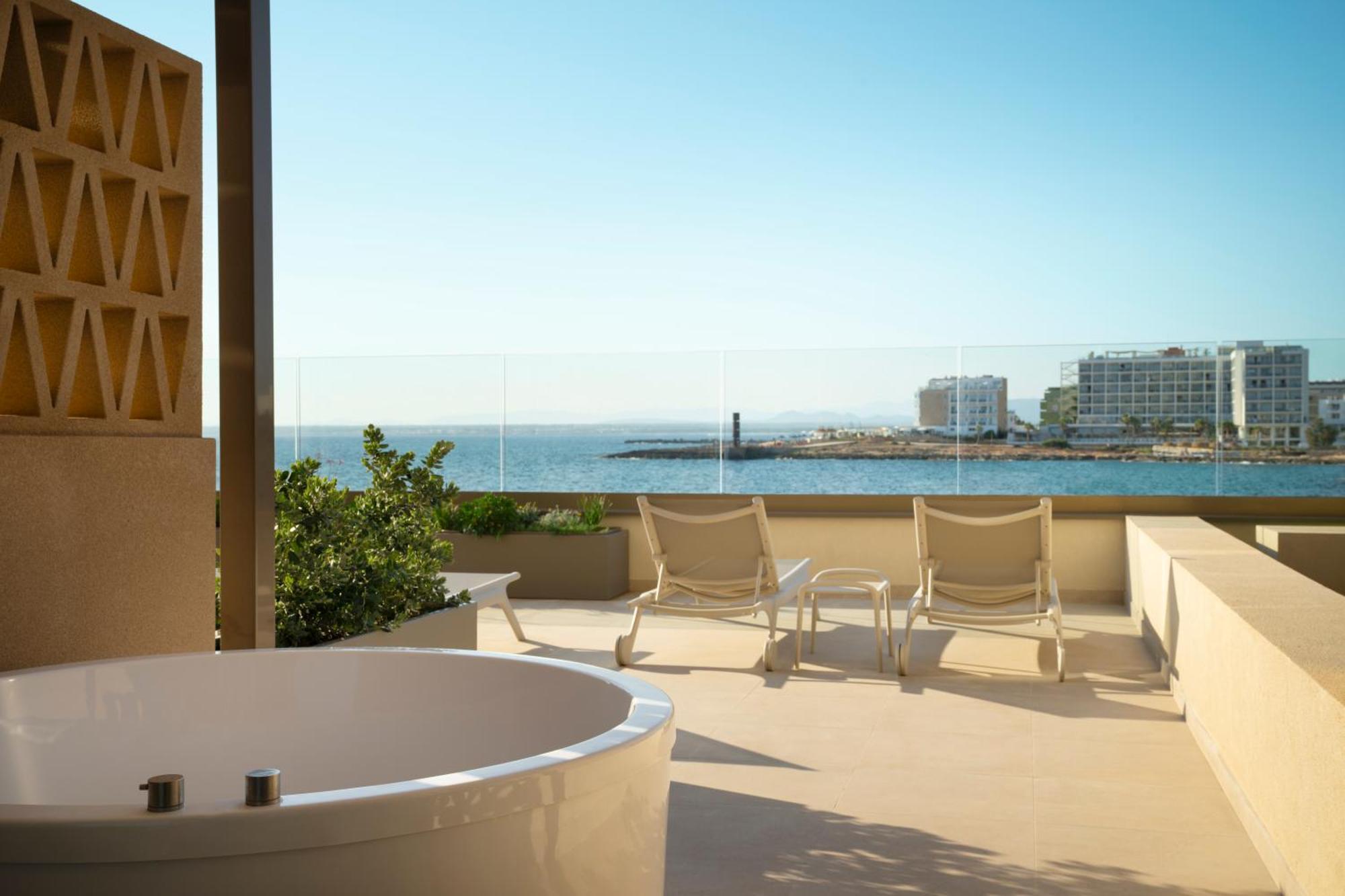 Double Sea View Premium Terrace