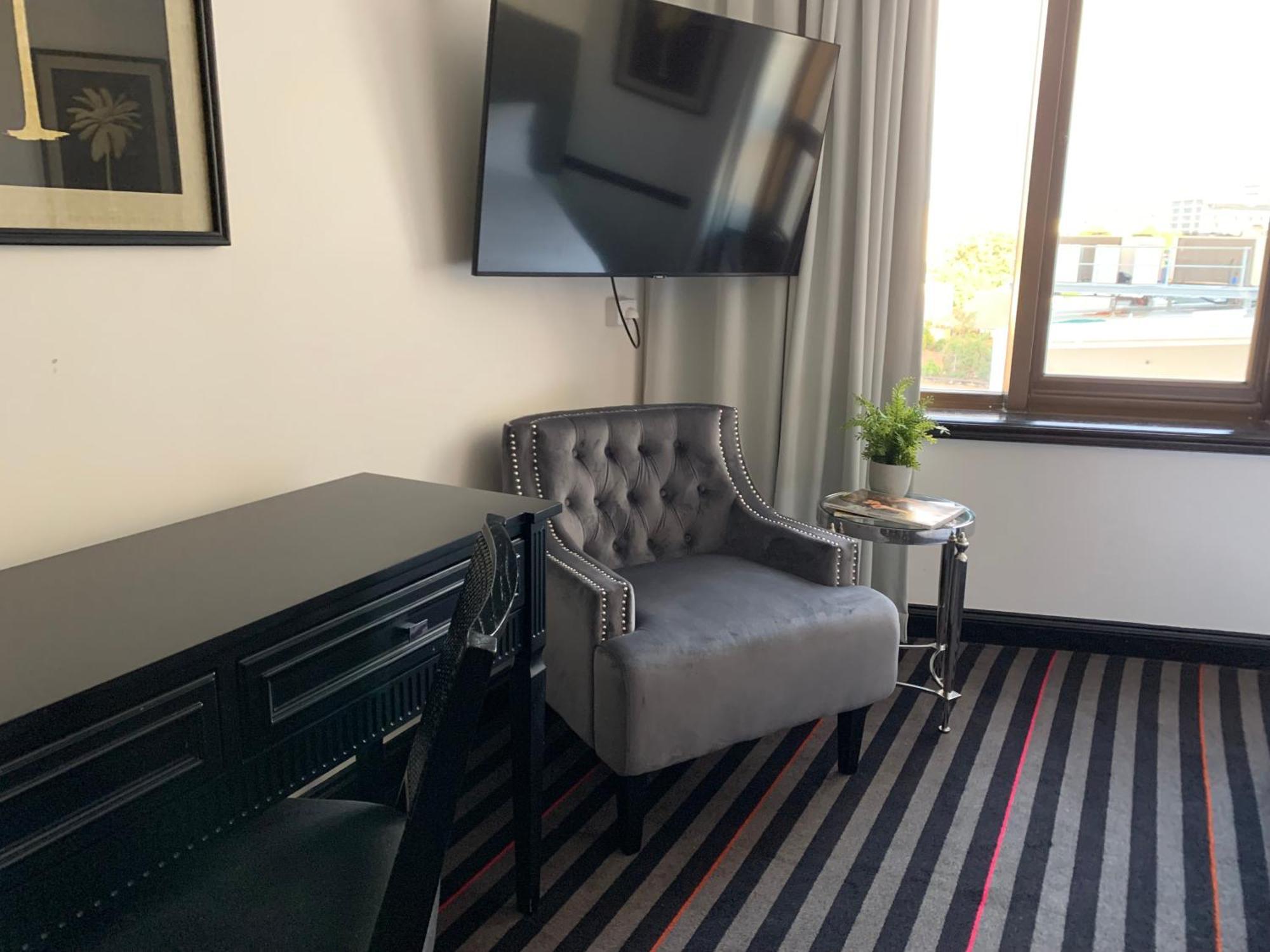 Executive King Suite