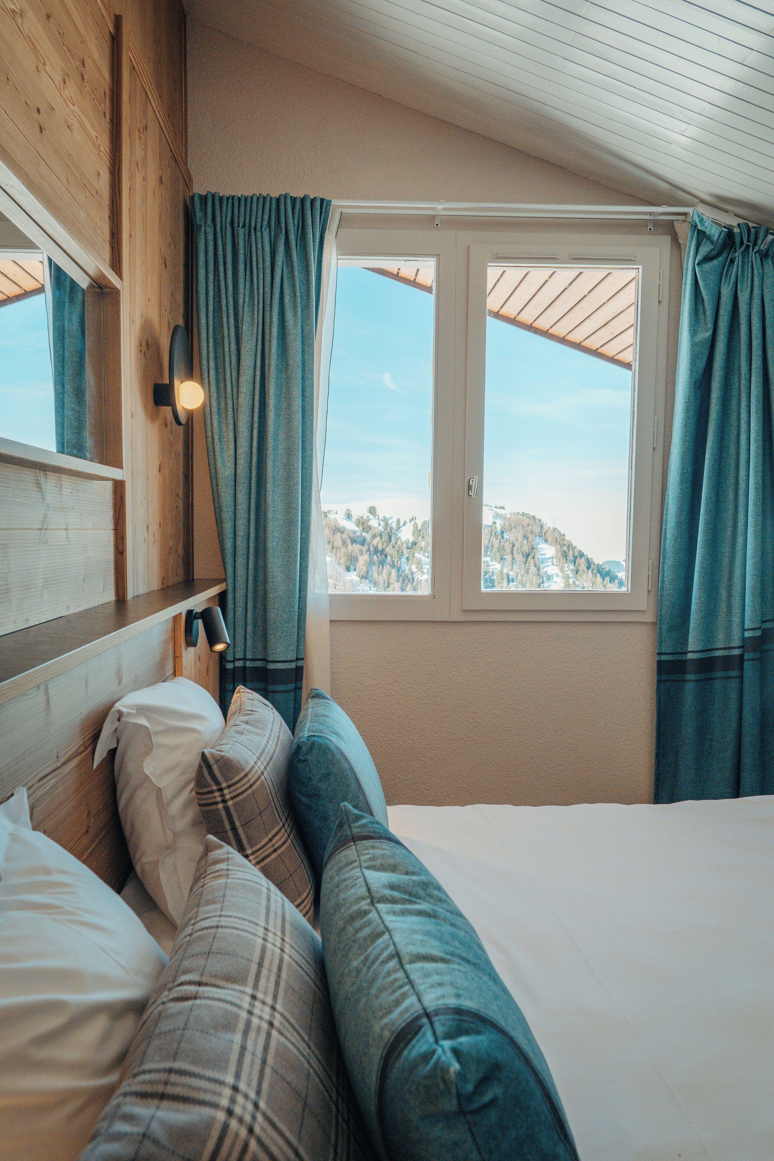 Double or Twin Room slope view