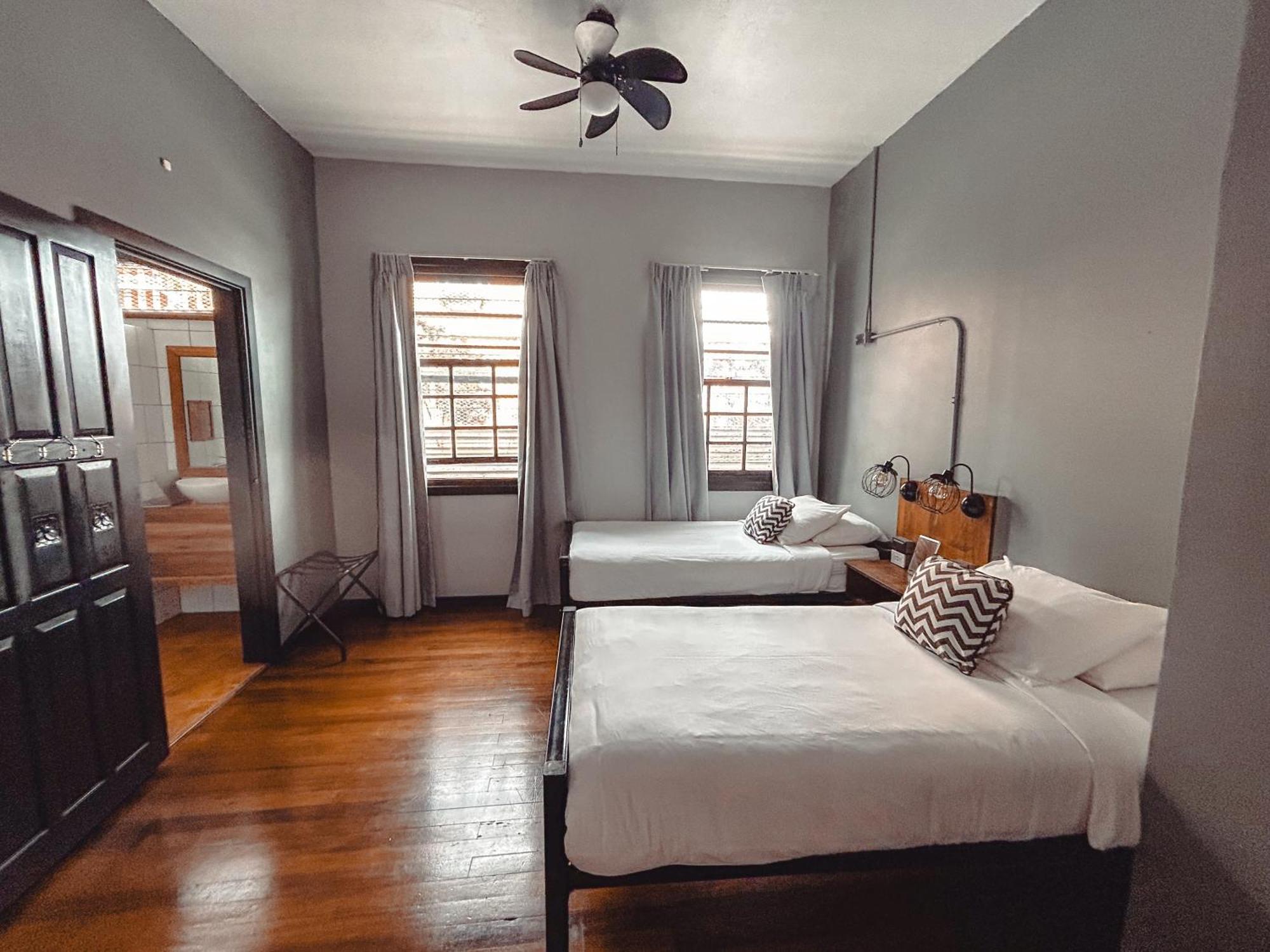 Quarto Standard com 2 Camas de Solteiro
