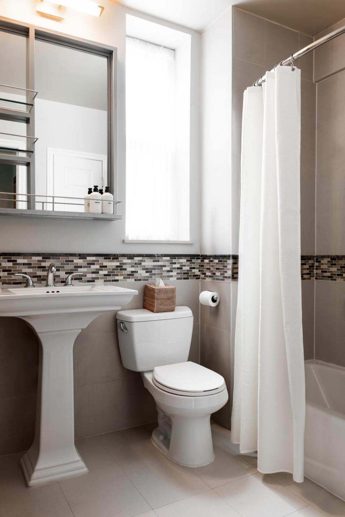 The One-Bedroom King Apartment
