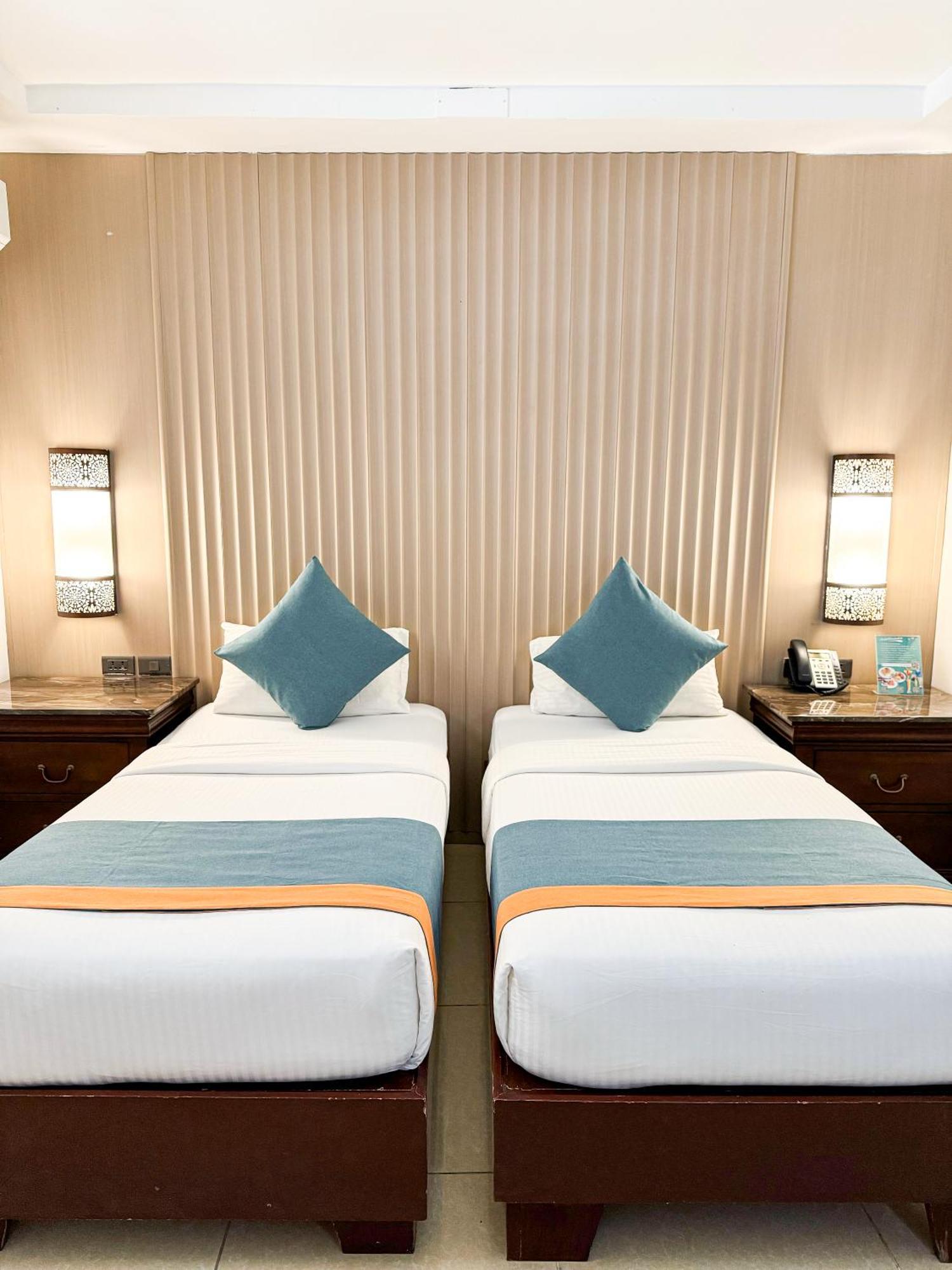 Deluxe Twin Room,1758570434:JPEG