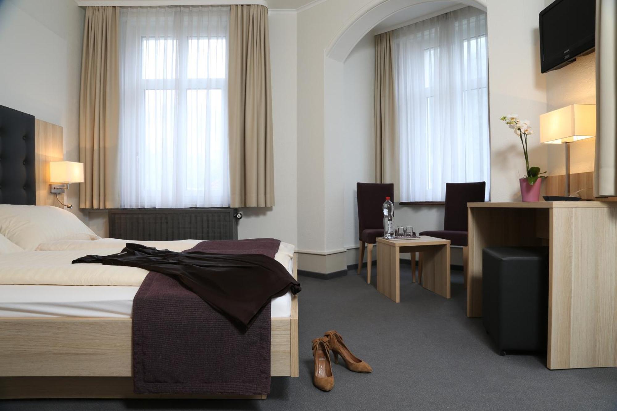 Deluxe Double Room Air Conditioning