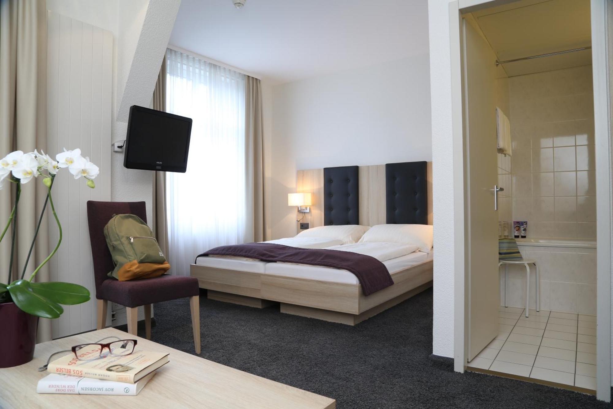 Superior Double Room Air Conditioning