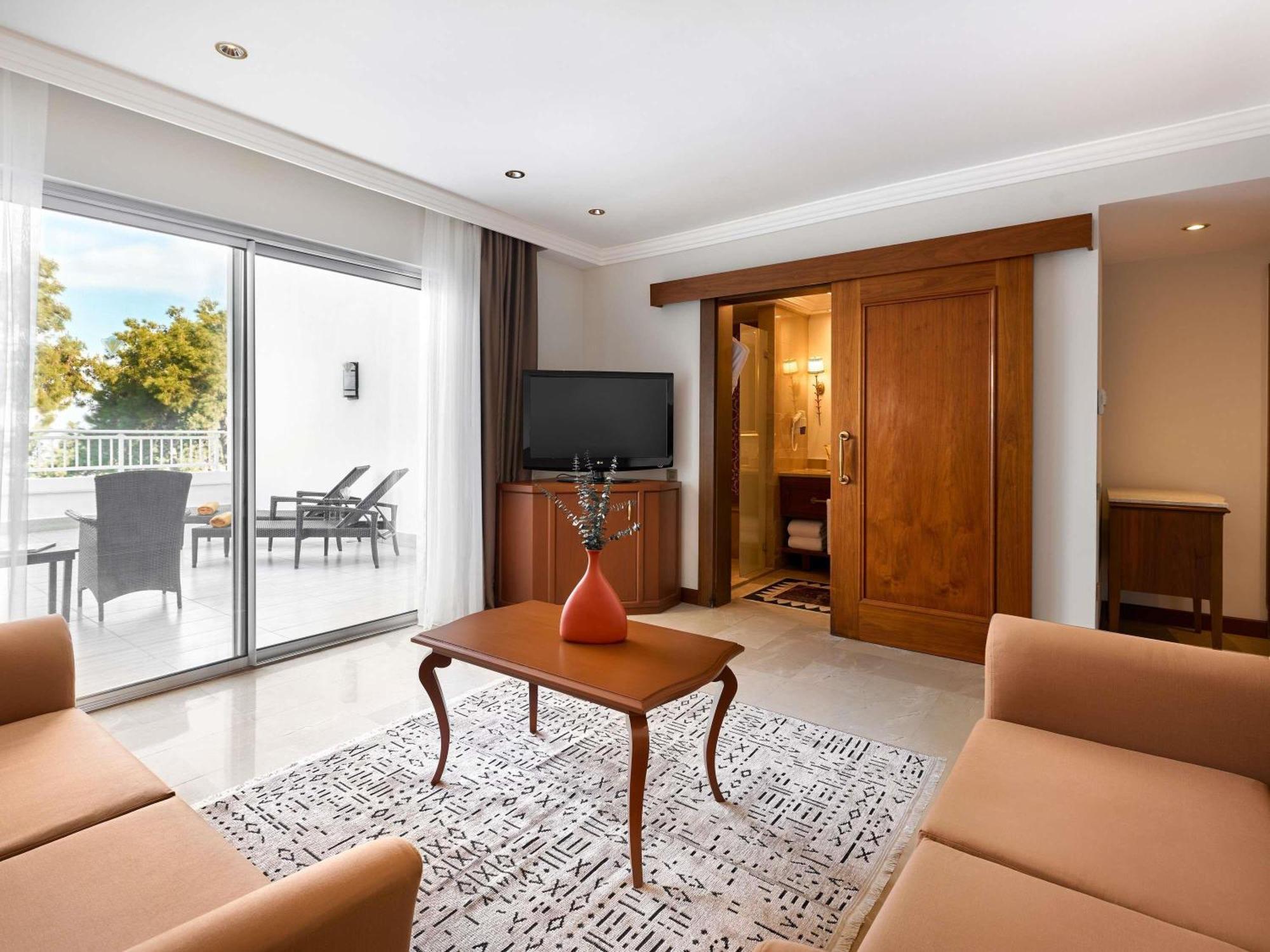 Superior Suite Garden View
