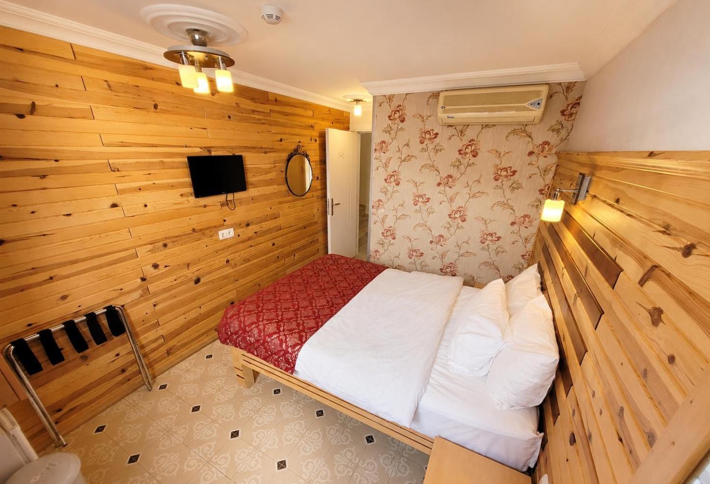 Economy Double Room Basement Floor